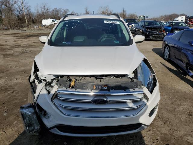 1FMCU9HD3JUA89954 - 2018 FORD ESCAPE SEL WHITE photo 5