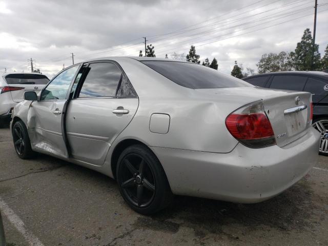 4T1BE32K06U734791 - 2006 TOYOTA CAMRY LE SILVER photo 2