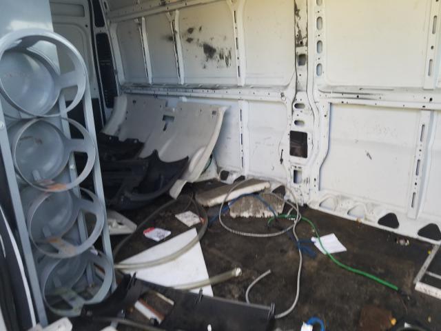 3C6URVJG2HE530917 - 2017 RAM PROMASTER 3500 HIGH თეთრი ფოტო 6