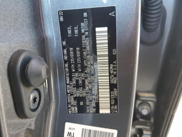 5TDGZRBH6NS239214 - 2022 TOYOTA HIGHLANDER XLE GRAY photo 14