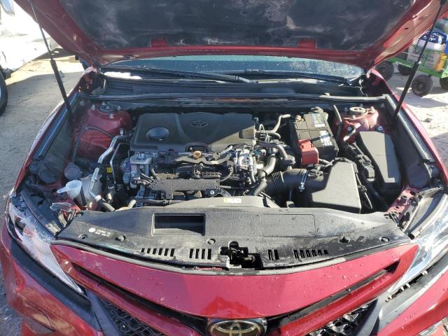 4T1B11HK0JU601531 - 2018 TOYOTA CAMRY L BURGUNDY photo 11