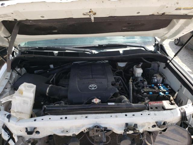 5TFRM5F16KX140136 - 2019 TOYOTA TUNDRA DOUBLE CAB SR/SR5 WHITE photo 11