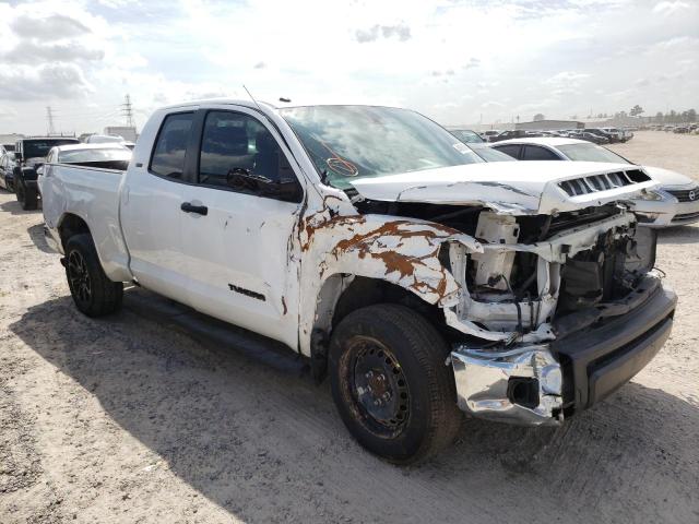 5TFRM5F16KX140136 - 2019 TOYOTA TUNDRA DOUBLE CAB SR/SR5 WHITE photo 4