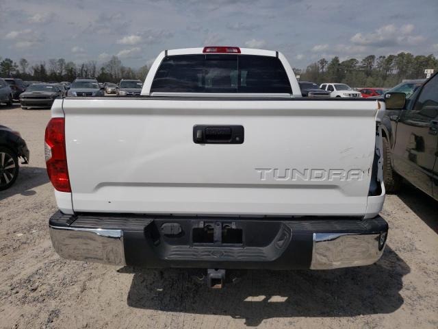5TFRM5F16KX140136 - 2019 TOYOTA TUNDRA DOUBLE CAB SR/SR5 WHITE photo 6