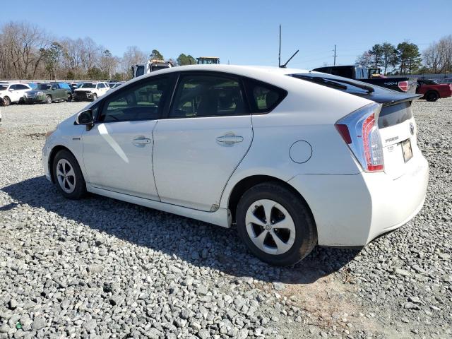 JTDKN3DU8D5605983 - 2013 TOYOTA PRIUS WHITE photo 2