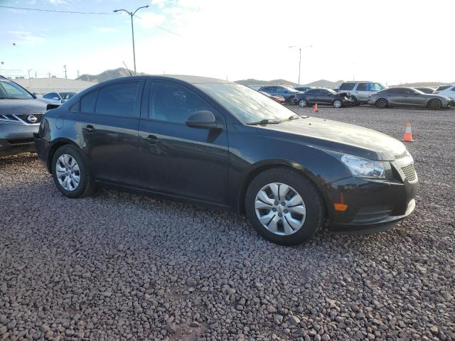 1G1PA5SH7E7309631 - 2014 CHEVROLET CRUZE LS BLACK photo 4