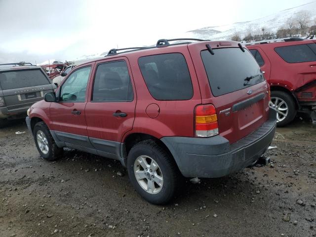 1FMYU93175KD11769 - 2005 FORD ESCAPE XLT RED photo 2