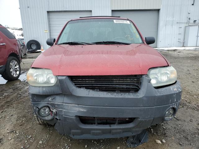 1FMYU93175KD11769 - 2005 FORD ESCAPE XLT RED photo 5