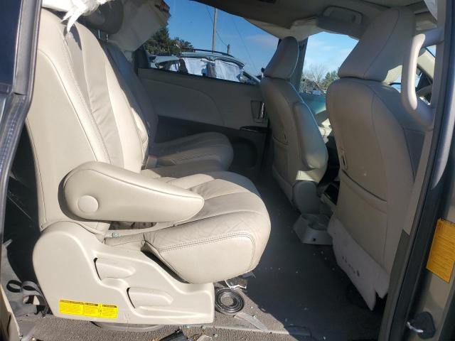 5TDYK3DC4BS052508 - 2011 TOYOTA SIENNA XLE 灰色 照片 11