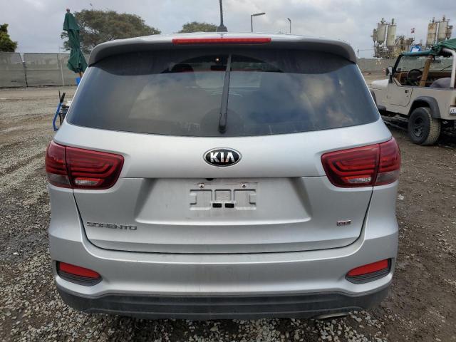 5XYPG4A36KG523837 - 2019 KIA SORENTO L SILVER photo 6