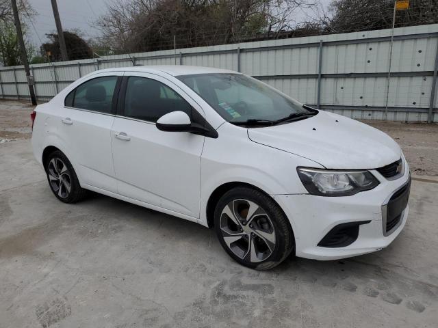 1G1JF5SB6J4107507 - 2018 CHEVROLET SONIC PREMIER WHITE photo 4