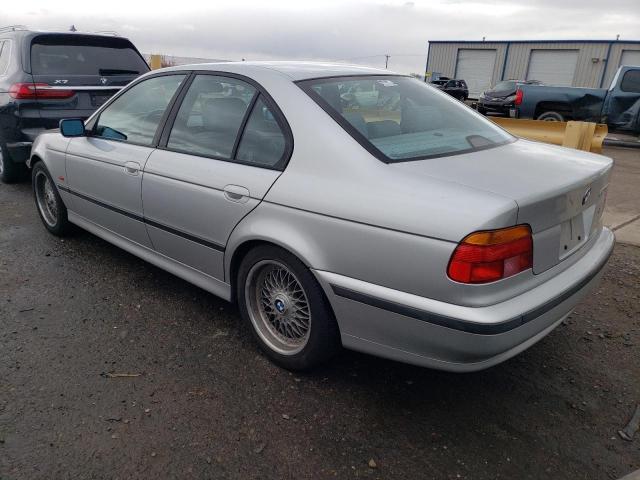 WBADM6348YGU05160 - 2000 BMW 528 I AUTOMATIC SILVER photo 2