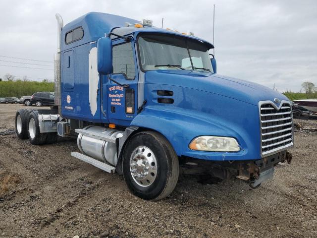 1M1AK07Y06N009576 - 2006 MACK 600 CXN600 BLUE photo 1