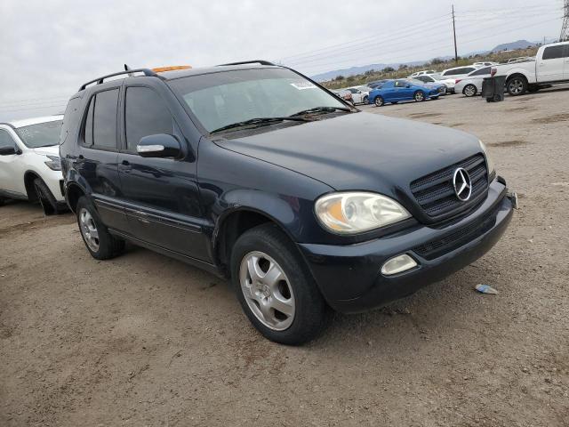 4JGAB57E54A507212 - 2004 MERCEDES-BENZ ML 350 BLUE photo 4