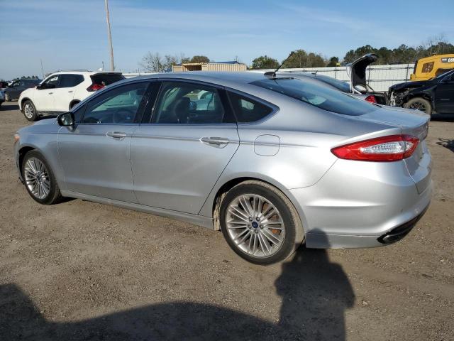 3FA6P0H91DR301719 - 2013 FORD FUSION SE SILVER photo 2