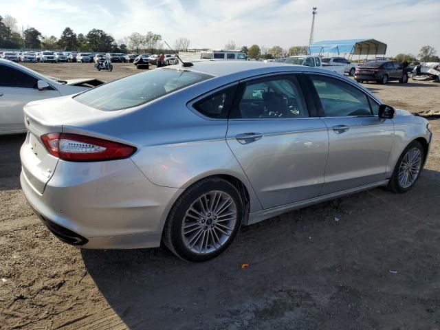 3FA6P0H91DR301719 - 2013 FORD FUSION SE SILVER photo 3