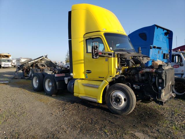 2021 KENWORTH CONSTRUCTI T680, 