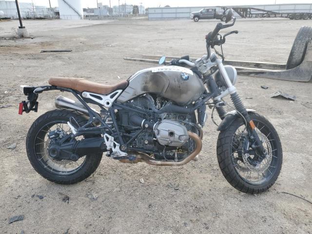 WB10J3306HZ793979 - 2017 BMW R NINE T SCRAMBLER GRAY photo 1
