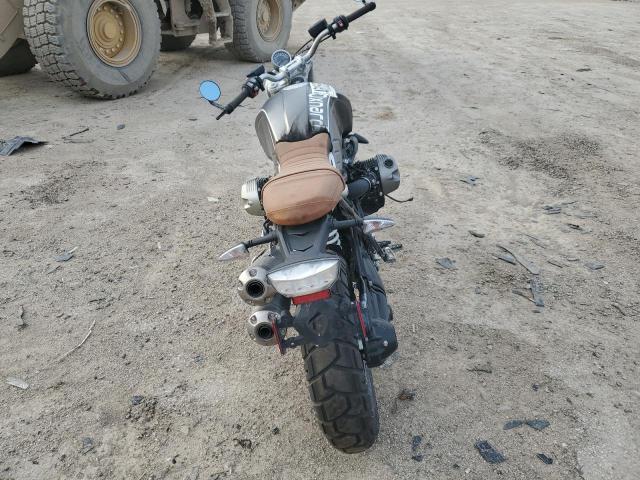 WB10J3306HZ793979 - 2017 BMW R NINE T SCRAMBLER GRAY photo 4