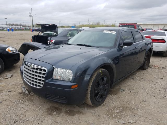 2C3KA43R38H203872 - 2008 CHRYSLER 300 LX GRAY photo 2