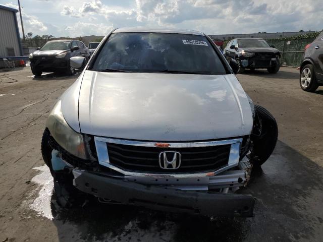 1HGCP26399A112004 - 2009 HONDA ACCORD LX SILVER photo 5