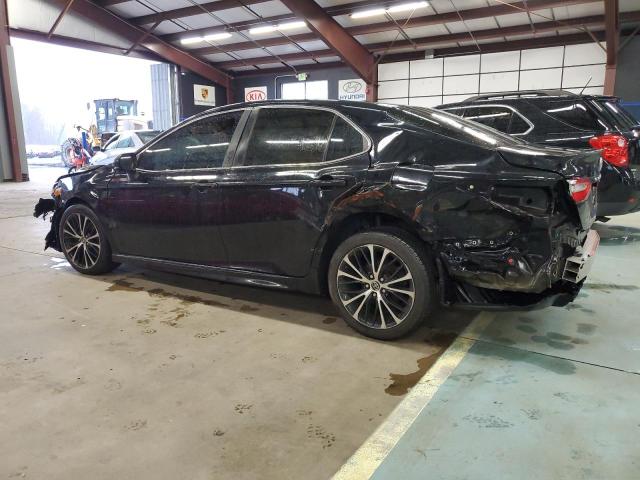 4T1B11HK5JU500548 - 2018 TOYOTA CAMRY L BLACK photo 2