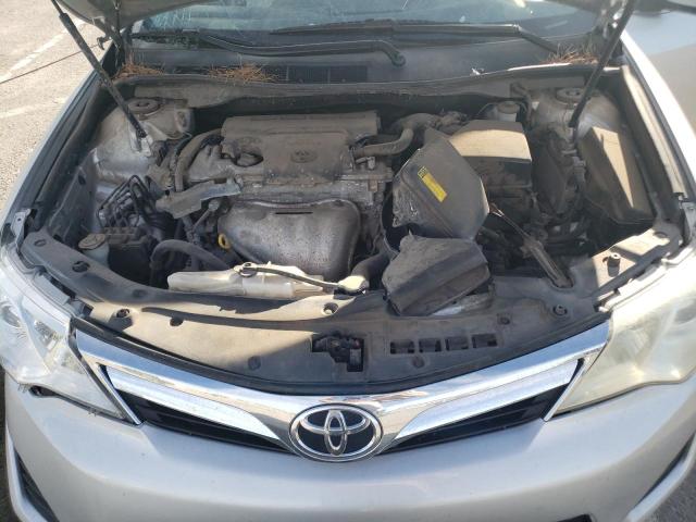 4T1BF1FKXCU064190 - 2012 TOYOTA CAMRY BASE SILVER photo 11