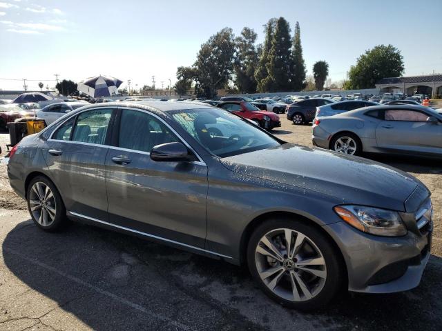 55SWF4JBXJU276185 - 2018 MERCEDES-BENZ C 300 GRAY photo 4