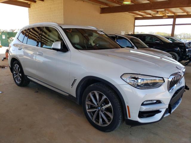 5UXTR9C53KLD98435 - 2019 BMW X3 XDRIVE30I Weiß Foto 4