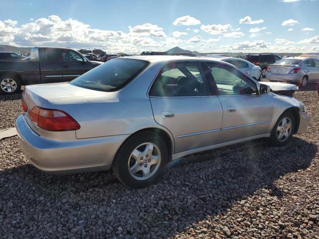 1HGCG1650XA016836 - 1999 HONDA ACCORD EX SILVER photo 3