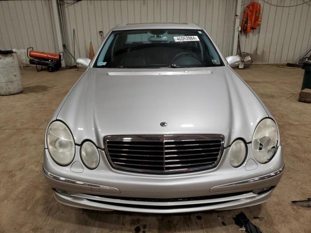 WDBUF83J35X185841 - 2005 MERCEDES-BENZ E 500 4MATIC SILVER photo 5