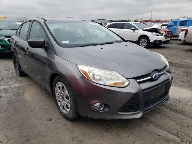 1FAHP3F27CL313404 - 2012 FORD FOCUS SE GRAY photo 4