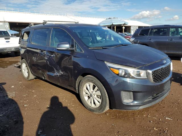 KNDMB5C10H6311000 - 2017 KIA SEDONA LX BLUE photo 4