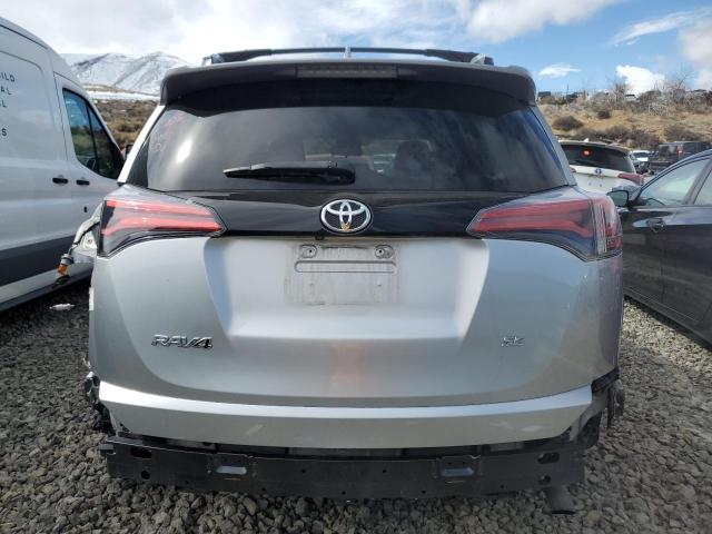 2T3JFREV7GW436183 - 2016 TOYOTA RAV4 SE SILVER photo 6