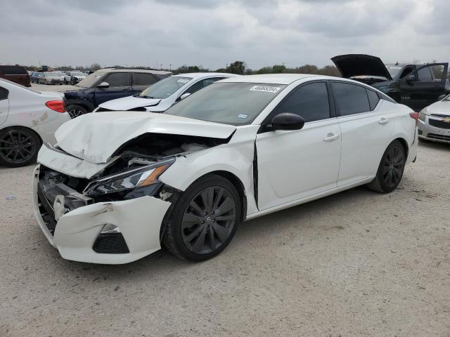 1N4BL4CV9KC129375 - 2019 NISSAN ALTIMA SR WHITE photo 1