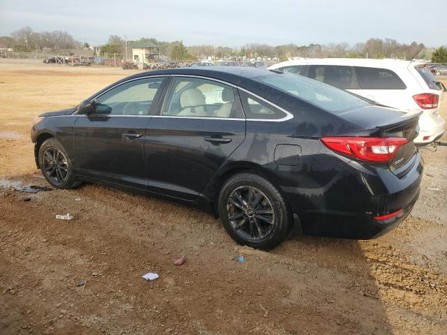 5NPE24AF8FH257154 - 2015 HYUNDAI SONATA SE BLACK photo 2