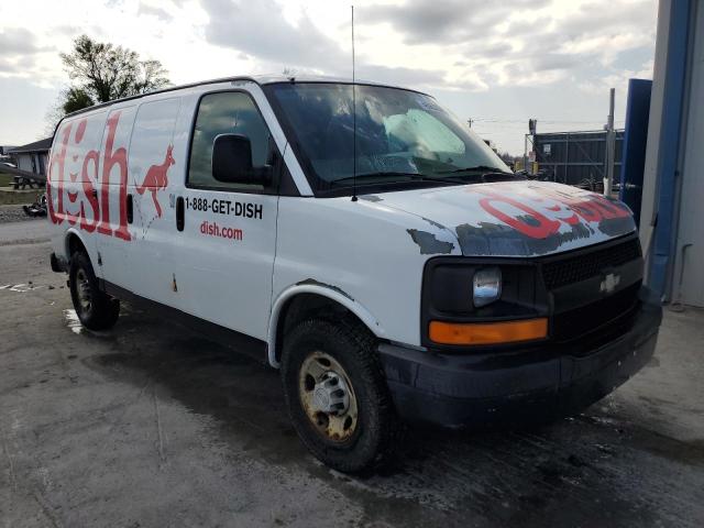 1GCGG25CX81193210 - 2008 CHEVROLET EXPRESS G2 WHITE photo 4