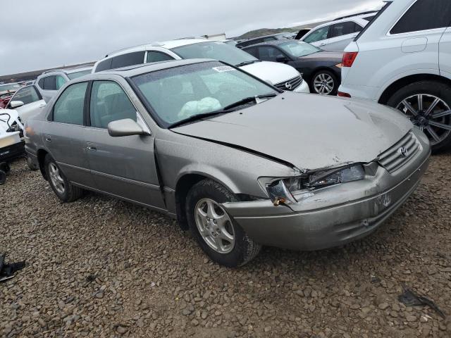 JT2BG22K7W0248648 - 1998 TOYOTA CAMRY CE GRAY photo 4