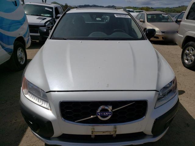 YV440MBX3G1257920 - 2016 VOLVO XC70 T5 CLASSIC PREMIER WHITE photo 5