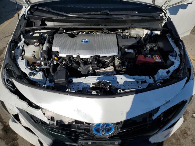 JTDKARFPXK3108044 - 2019 TOYOTA PRIUS PRIM WHITE photo 11