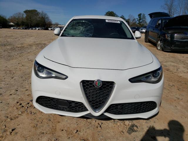 ZARFAEDN2H7550903 - 2017 ALFA ROMEO GIULIA Q4 白色 照片 5