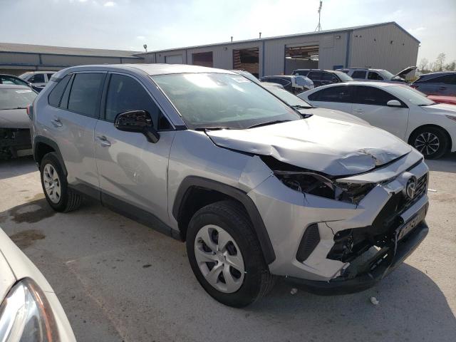 2T3H1RFV7NW231651 - 2022 TOYOTA RAV4 LE SILVER photo 4