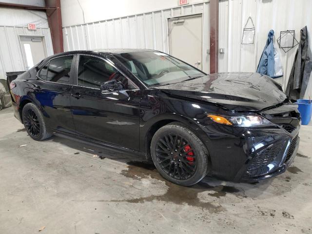 4T1G11AK3PU800940 - 2023 TOYOTA CAMRY SE NIGHT SHADE BLACK photo 4