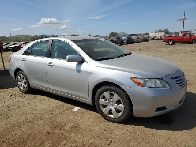 4T1BE46KX7U600078 - 2007 TOYOTA CAMRY CE SILVER photo 4