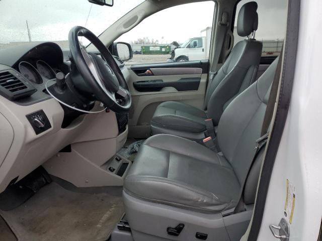 2C4RVABG2ER134336 - 2014 VOLKSWAGEN ROUTAN SE WHITE photo 7