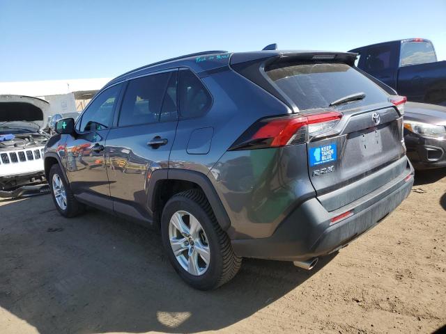 2T3P1RFV1MC183950 - 2021 TOYOTA RAV4 XLE GRAY photo 2