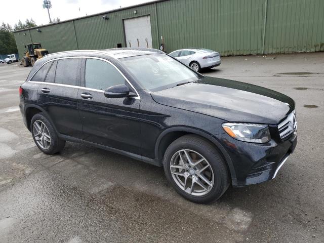 WDC0G4KB3GF016891 - 2016 MERCEDES-BENZ GLC 300 4MATIC BLACK photo 4