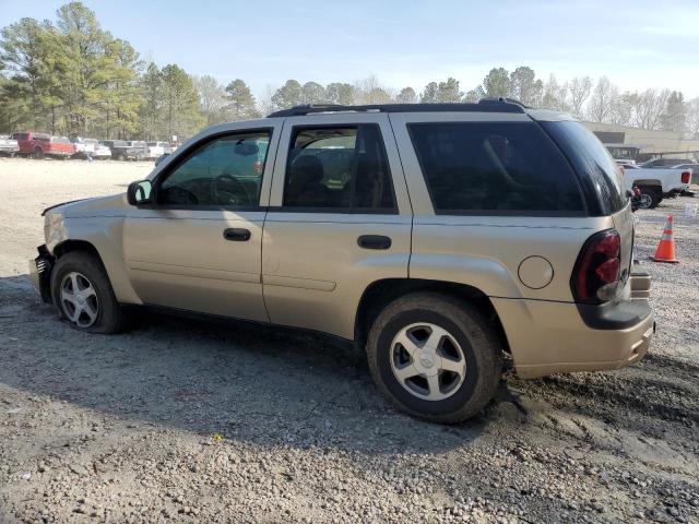 1GNDT13S462150998 - 2006 CHEVROLET TRAILBLAZE LS TAN photo 2