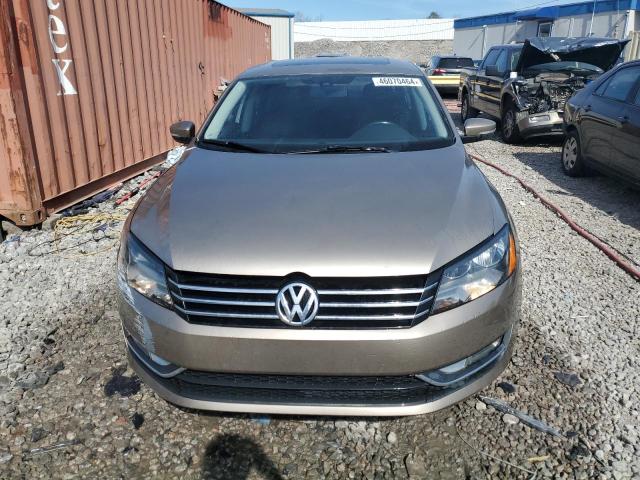 1VWBS7A32FC088610 - 2015 VOLKSWAGEN PASSAT SE GOLD photo 5