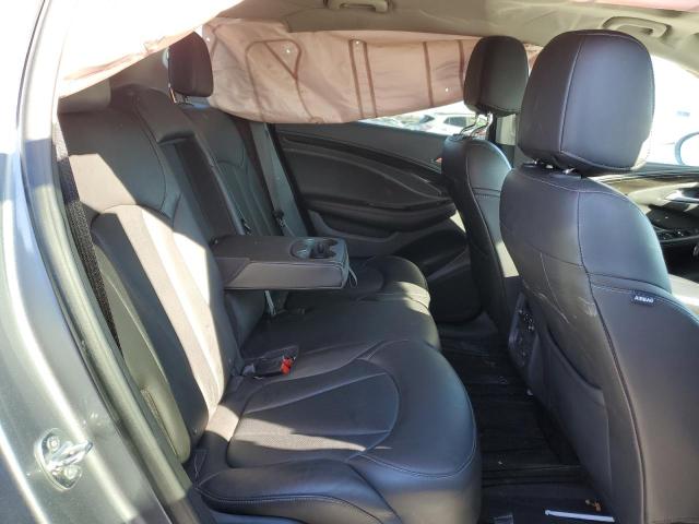 LRBFX2SA7LD177535 - 2020 BUICK ENVISION ESSENCE Արծաթագույն լուսանկար 11